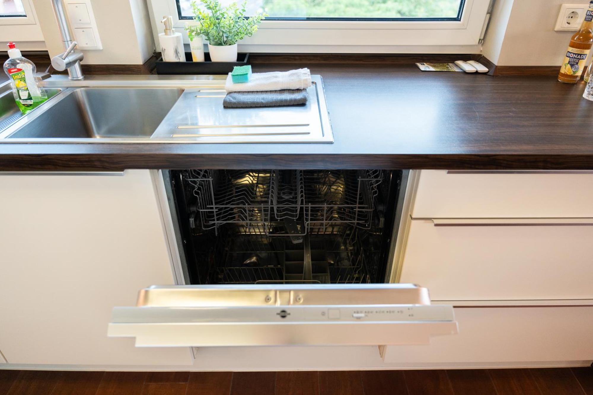 Penthouse Wohnung Mit Schoenem Moselblick In Metternich Coblenza Esterno foto
